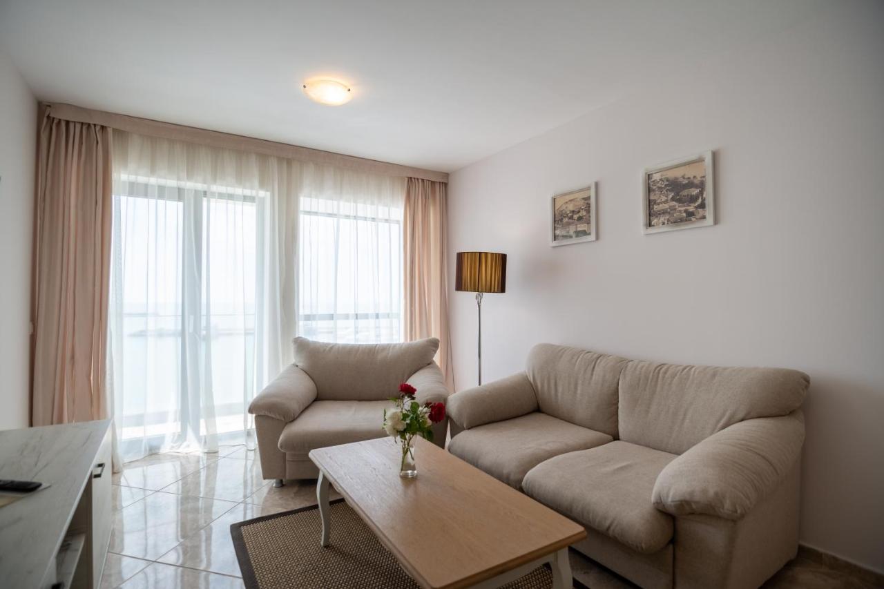 Antik Apartments Μπαλτσίκ Εξωτερικό φωτογραφία