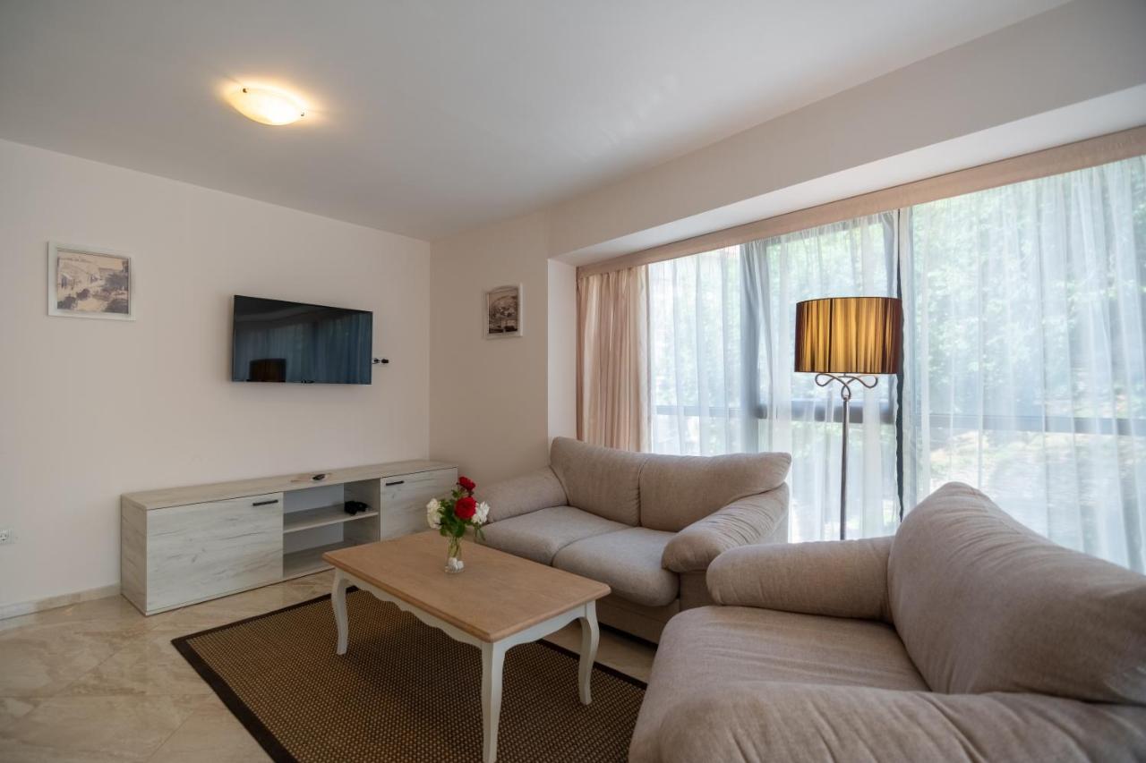 Antik Apartments Μπαλτσίκ Εξωτερικό φωτογραφία