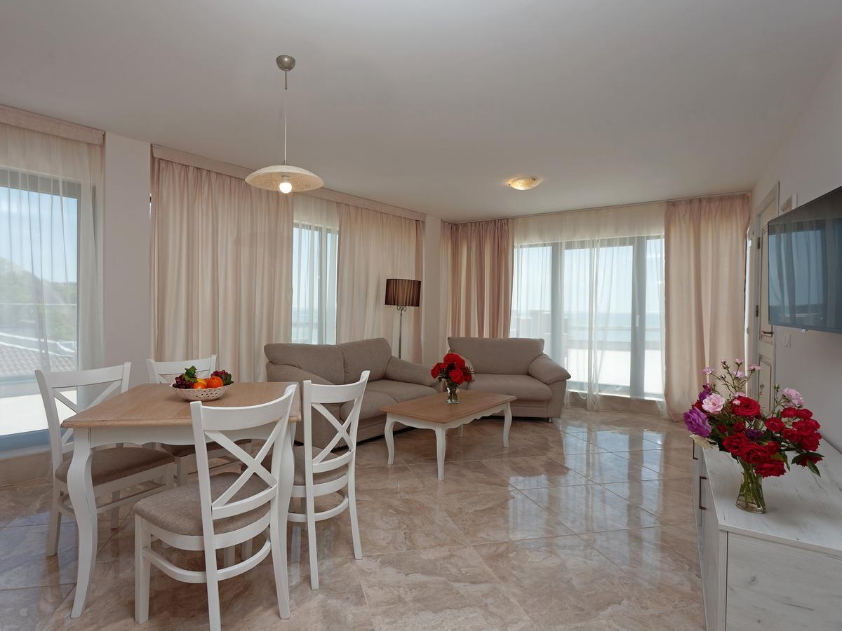 Antik Apartments Μπαλτσίκ Εξωτερικό φωτογραφία